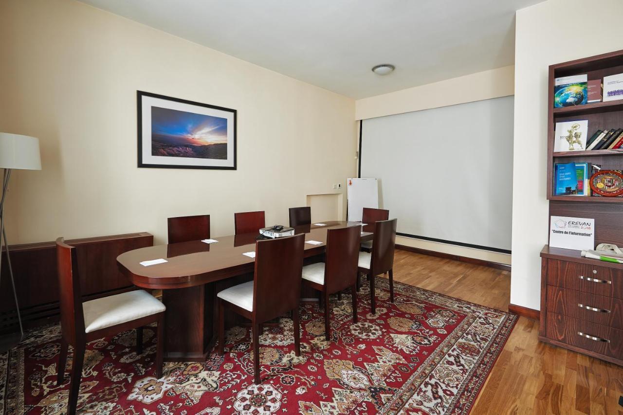 Areve Residence Boutique Hotel Yerevan Luaran gambar