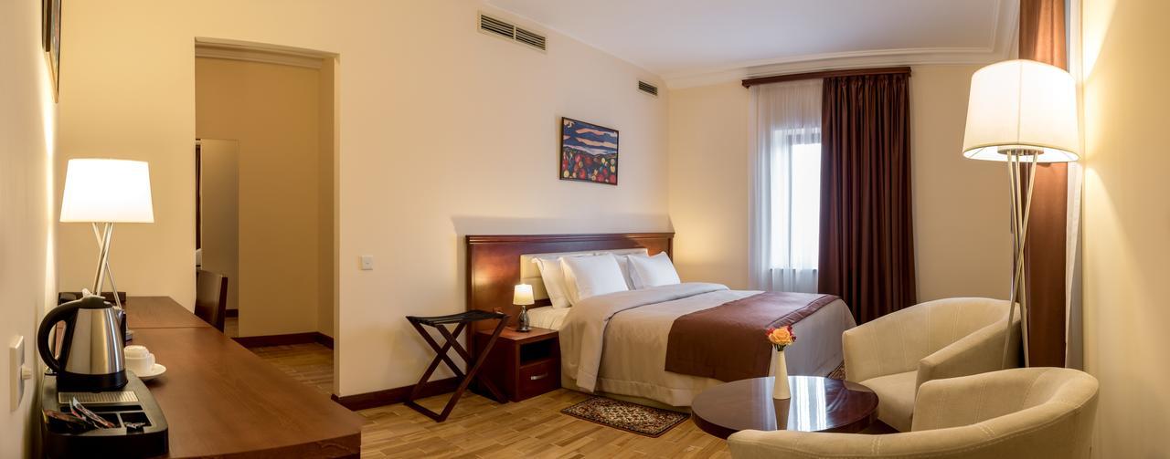 Areve Residence Boutique Hotel Yerevan Luaran gambar