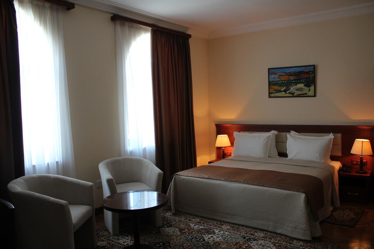 Areve Residence Boutique Hotel Yerevan Luaran gambar