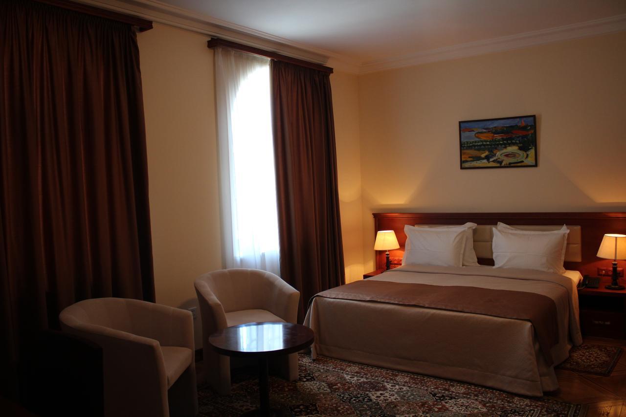 Areve Residence Boutique Hotel Yerevan Luaran gambar